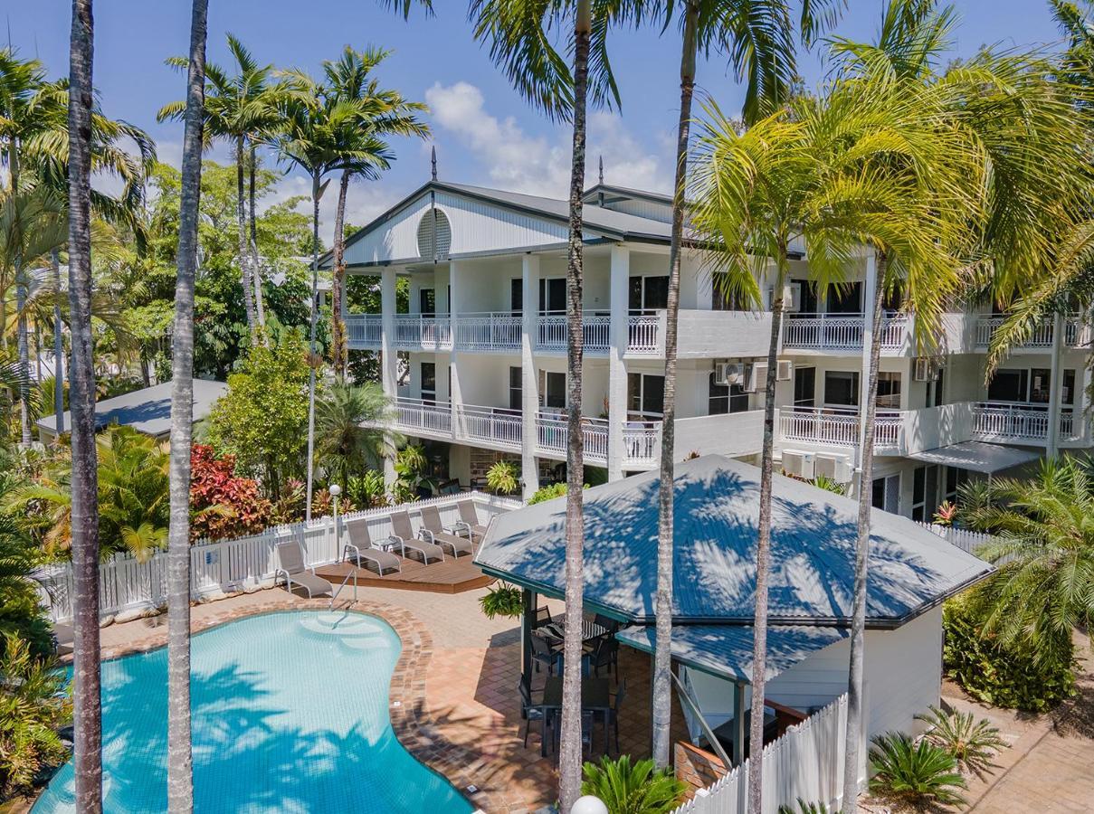 Garrick House Aparthotel Port Douglas Exteriör bild