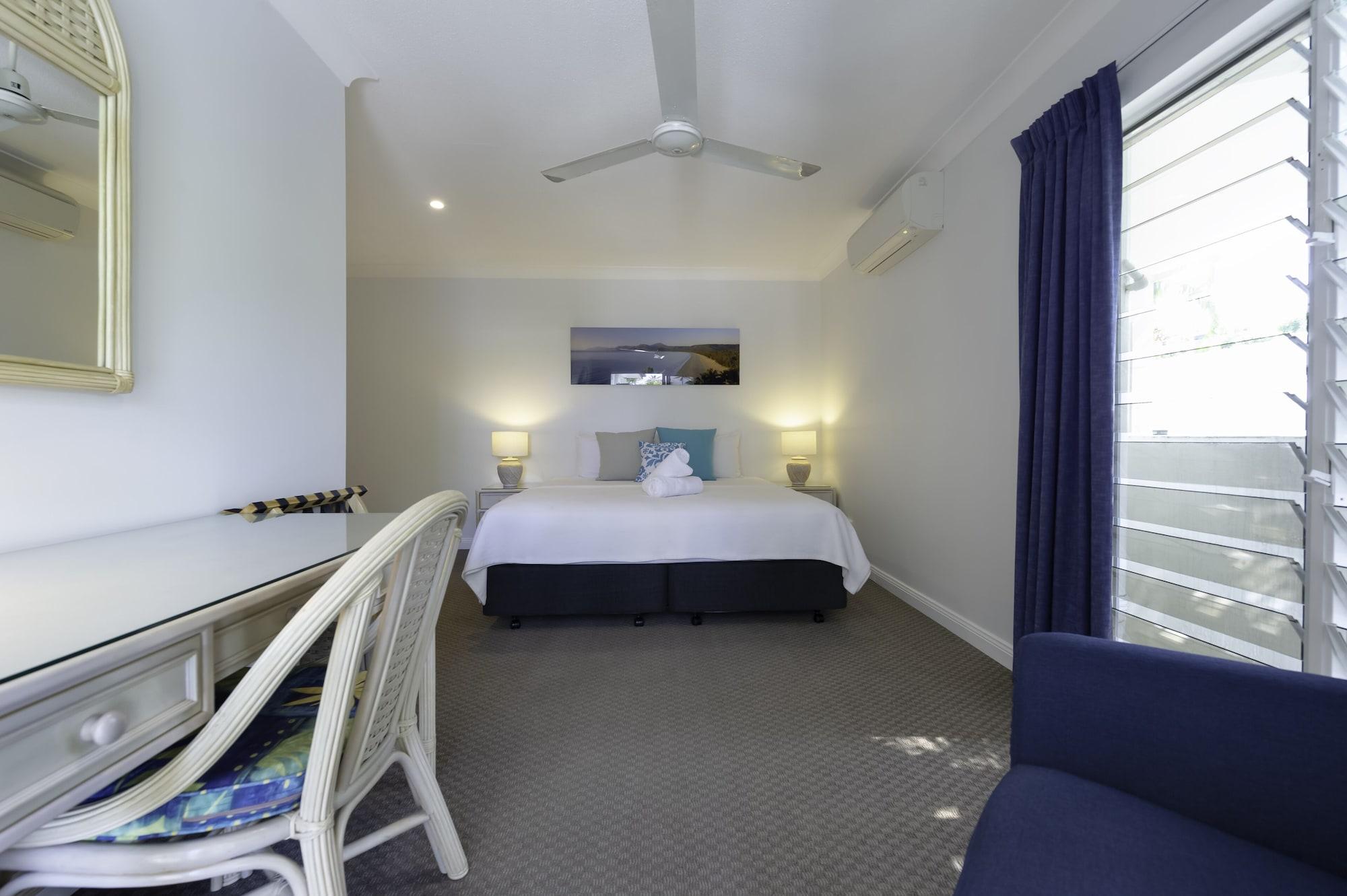 Garrick House Aparthotel Port Douglas Exteriör bild
